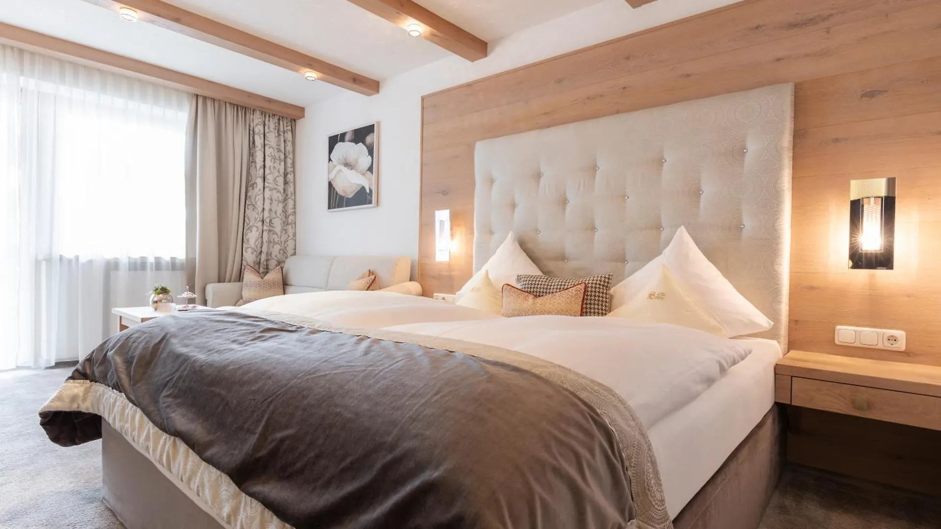 Hotel Sonne Ишгль 4*,